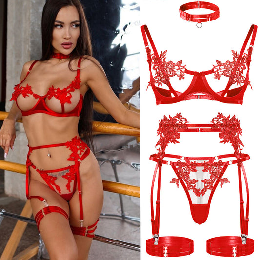 Ensemble de lingerie avec porte-jarretelles et sous-vêtements découpés en dentelle